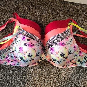 Wear Everywhere Push up bras